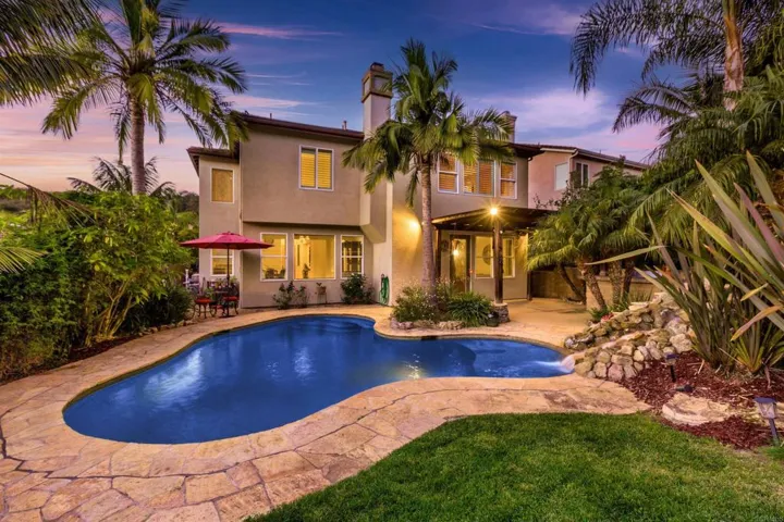 1100 Via Vera Cruz, San Marcos, California 92078