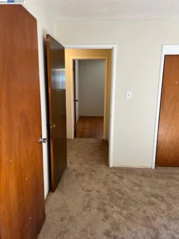 10611 Mark St, Oakland, California 94605