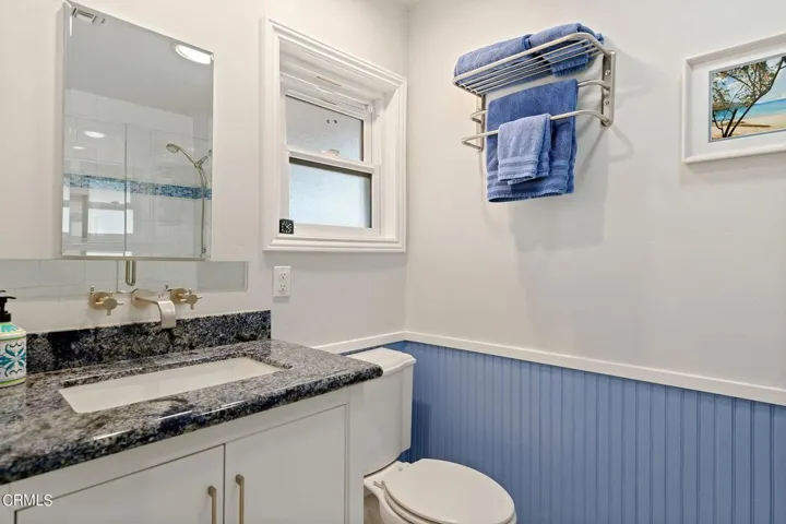 OnSuiteBath w walkIn shower