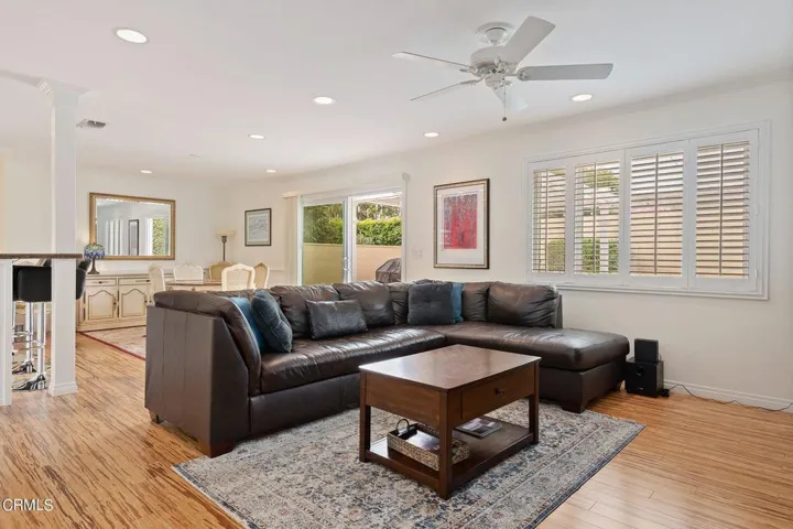 Family room 2