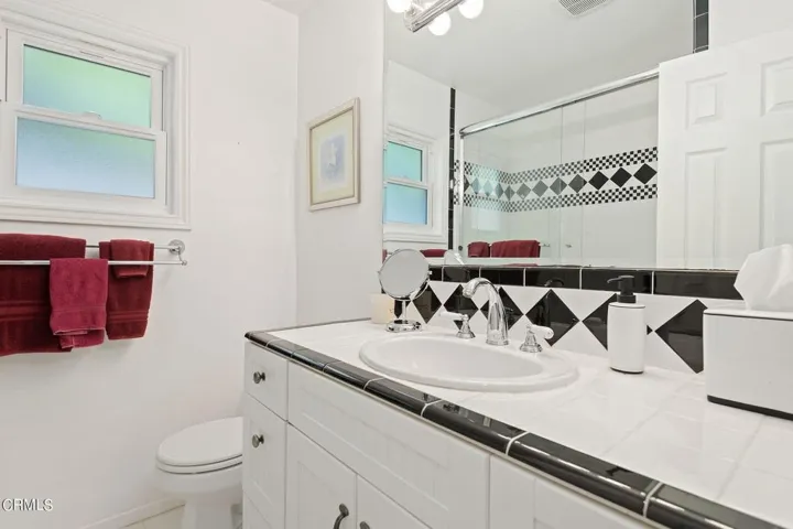 Hall Full Bathroom