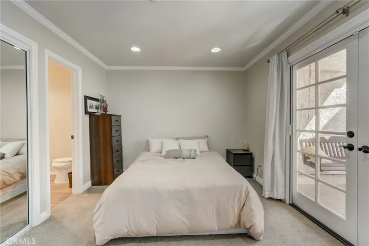 710 N Guadalupe Avenue Unit 2, Redondo Beach, California 90277