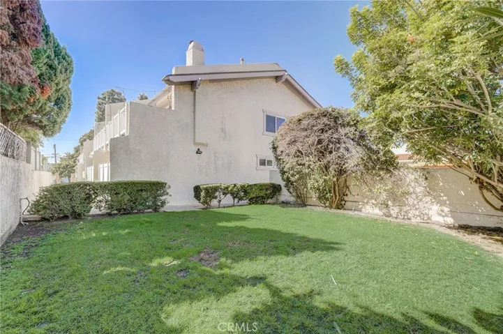 710 N Guadalupe Avenue Unit 2, Redondo Beach, California 90277