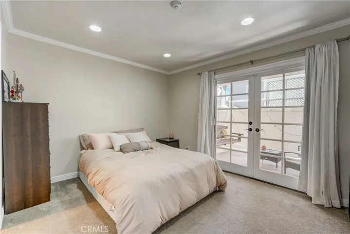 710 N Guadalupe Avenue Unit 2, Redondo Beach, California 90277