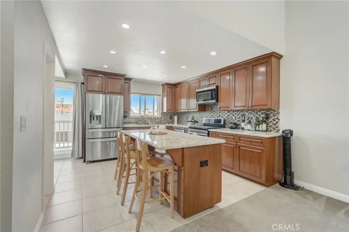 710 N Guadalupe Avenue Unit 2, Redondo Beach, California 90277