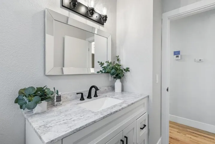 2 Carlton Drive, Del Rey Oaks, California 93940