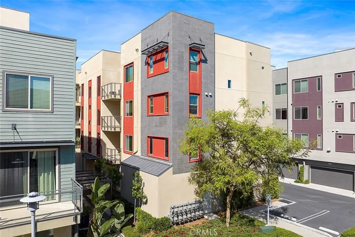 143 Bowery, Irvine, California 92612