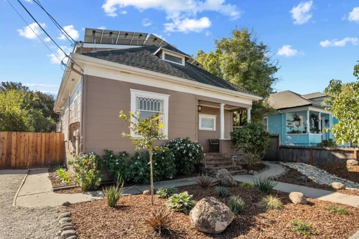 1230 Broadway, Santa Cruz, California 95062