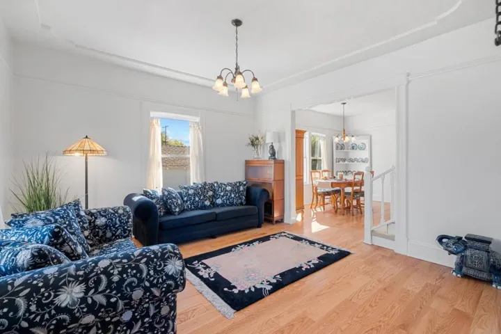 1230 Broadway, Santa Cruz, California 95062