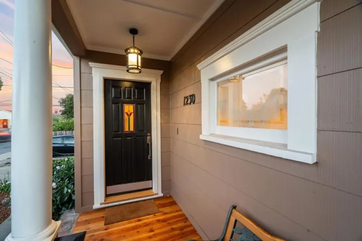 1230 Broadway, Santa Cruz, California 95062