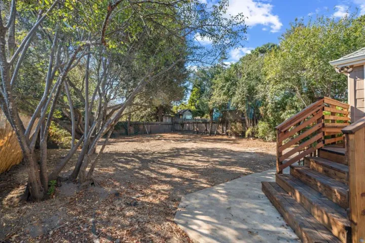 1230 Broadway, Santa Cruz, California 95062