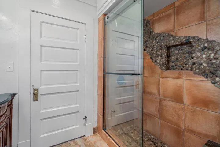 1230 Broadway, Santa Cruz, California 95062