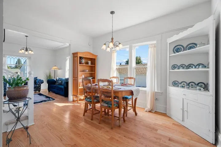 1230 Broadway, Santa Cruz, California 95062