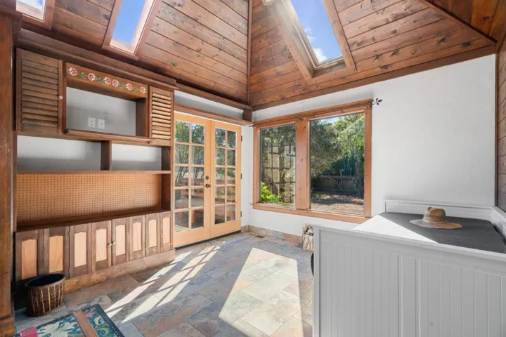1230 Broadway, Santa Cruz, California 95062