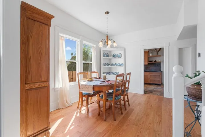 1230 Broadway, Santa Cruz, California 95062
