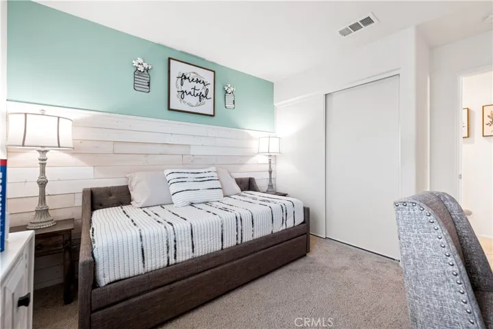 3012 Via Bella Rosa Avenue, Rosamond, California 93560