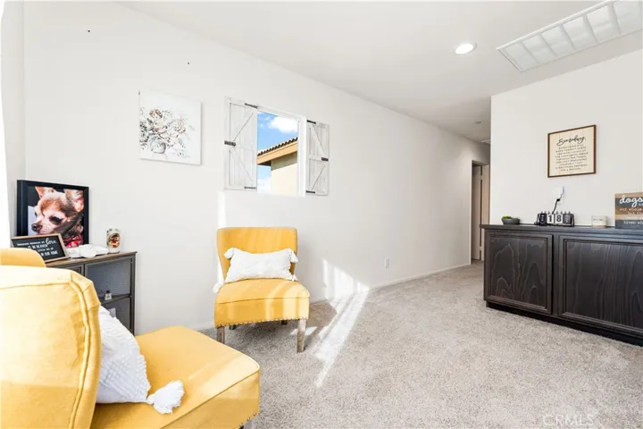 3012 Via Bella Rosa Avenue, Rosamond, California 93560