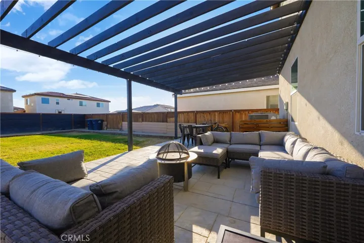 3012 Via Bella Rosa Avenue, Rosamond, California 93560