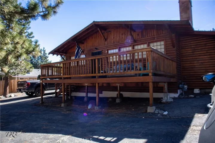 755 Mountain View Avenue, Wrightwood, California 92397