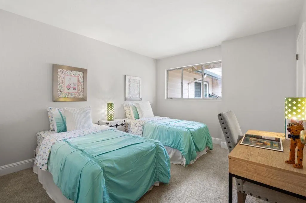 1294 Terra Nova Boulevard, Pacifica, California 94044 home-pic-16