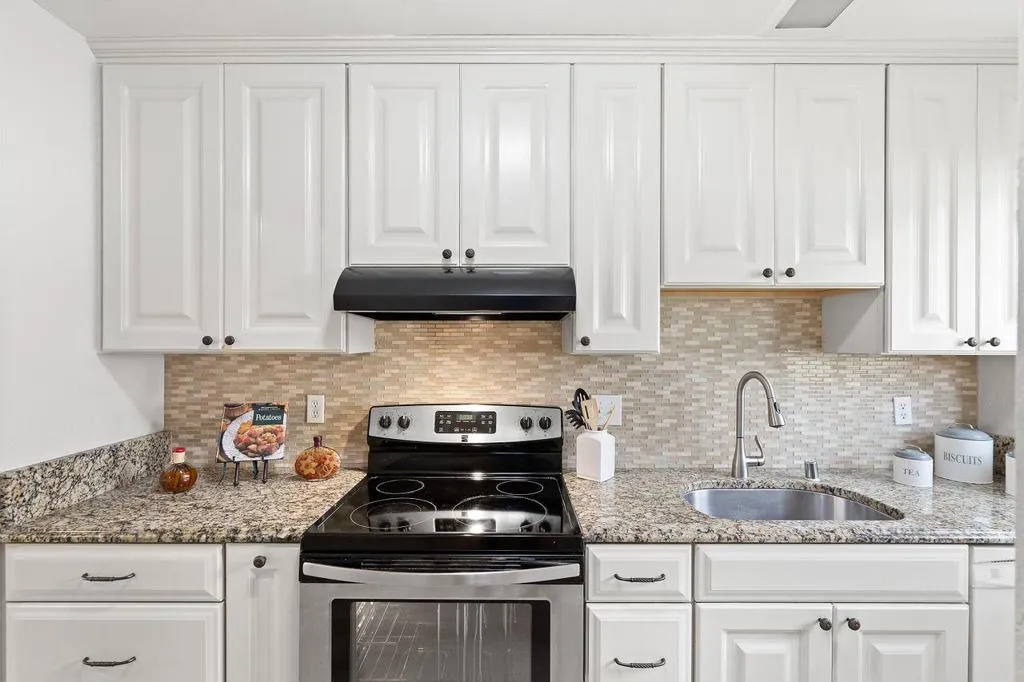 1294 Terra Nova Boulevard, Pacifica, California 94044 home-pic-7