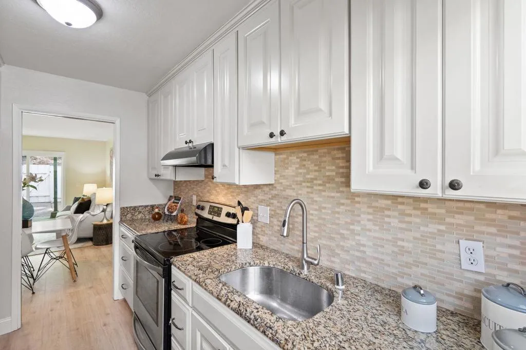 1294 Terra Nova Boulevard, Pacifica, California 94044 home-pic-21
