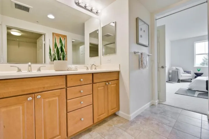 600 S Abel Street 322, Milpitas, California 95035