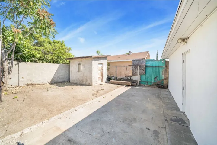 10360 Amboy Avenue, Pacoima, California 91331