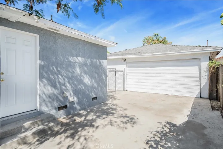 10360 Amboy Avenue, Pacoima, California 91331