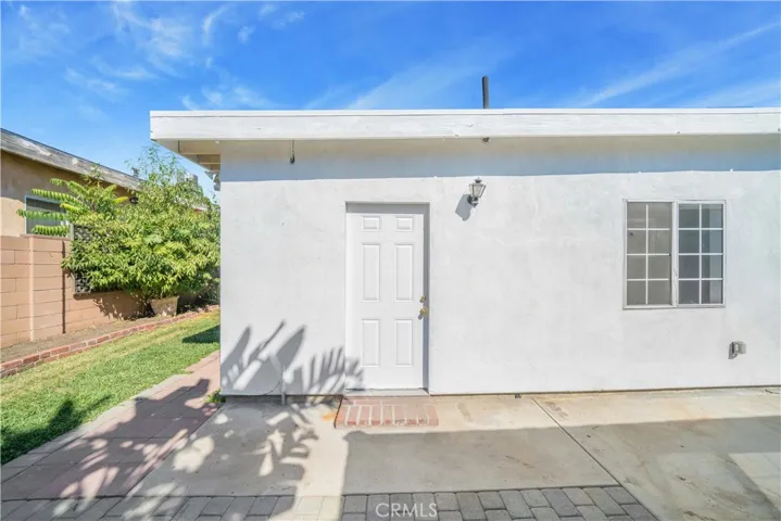 10360 Amboy Avenue, Pacoima, California 91331