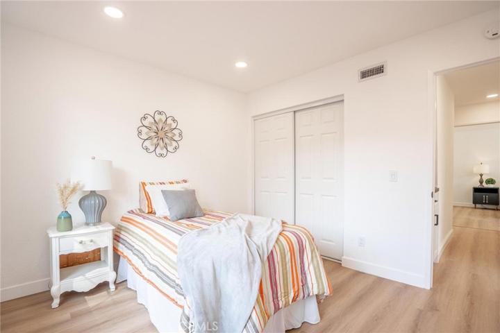 6190 E Baja Drive, Anaheim Hills, California 92807