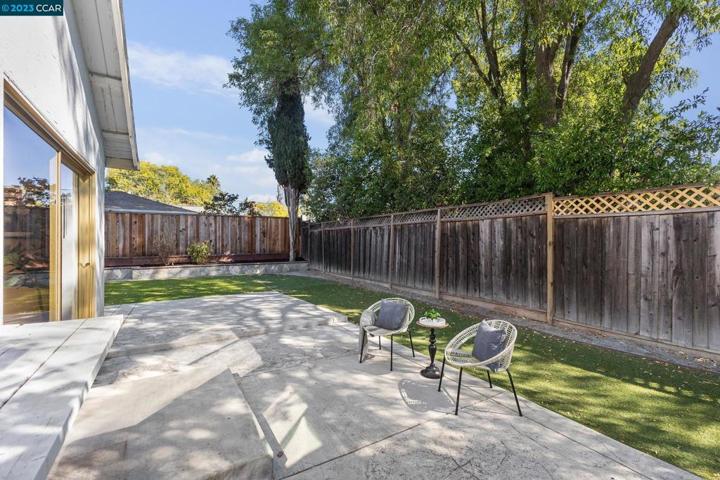 2824 Lyon Cir, Concord, California 94518