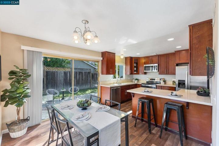 2824 Lyon Cir, Concord, California 94518