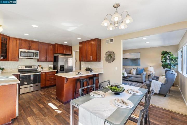 2824 Lyon Cir, Concord, California 94518