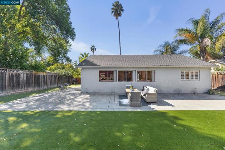2824 Lyon Cir, Concord, California 94518