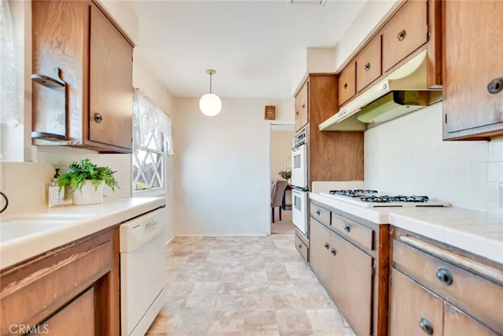 8851 Domaine Street, Rosemead, California 91770