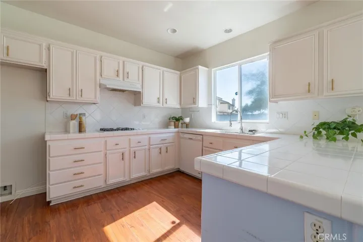 13383 Beverly Hills Court, Eastvale, California 92880