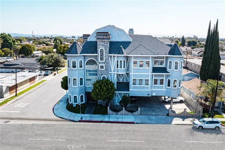 16600 Woodruff Avenue Unit 201, Bellflower, California 90706