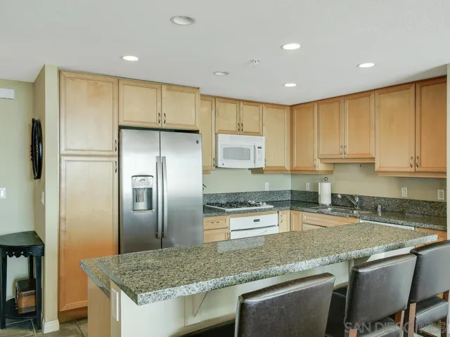 555 Front St Unit 903, San Diego, California 92101