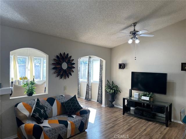930 Countryside Street, Hemet, California 92545