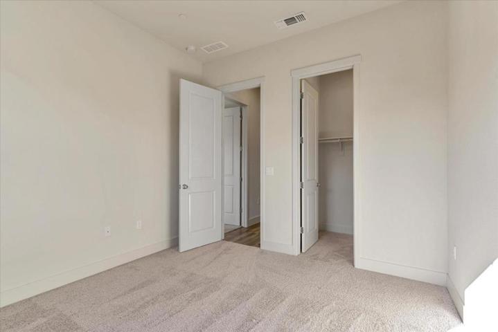 243 Vienna Way, Hollister, California 95023