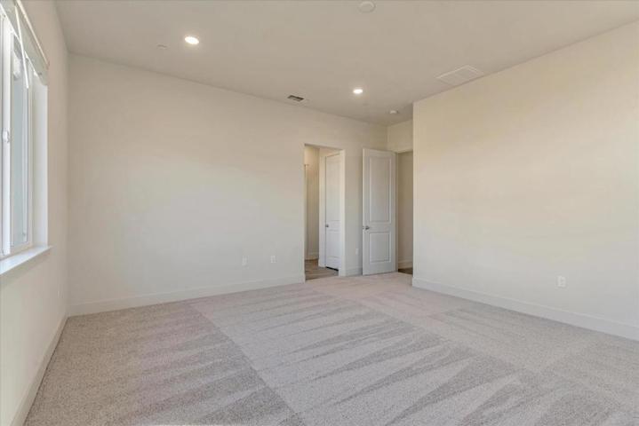 243 Vienna Way, Hollister, California 95023