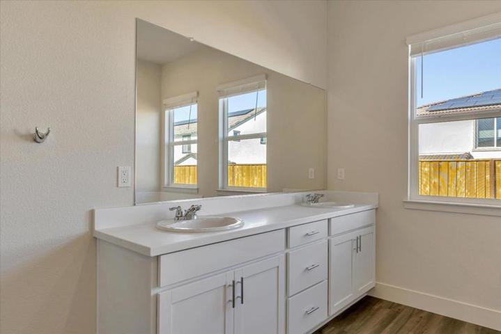 243 Vienna Way, Hollister, California 95023
