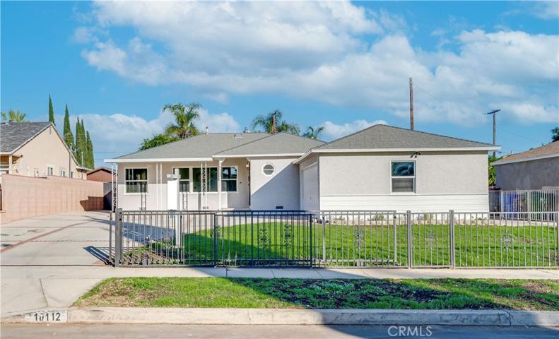10112 Saloma Avenue, Mission Hills (San Fernando), California 91345