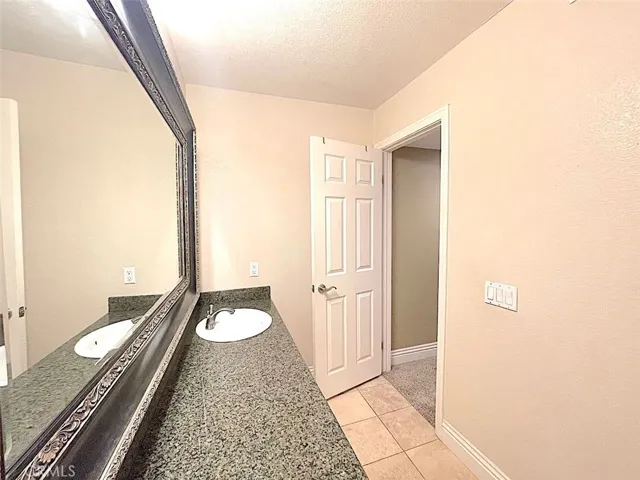 2525 San Gabriel Way Unit 203, Corona, California 92882