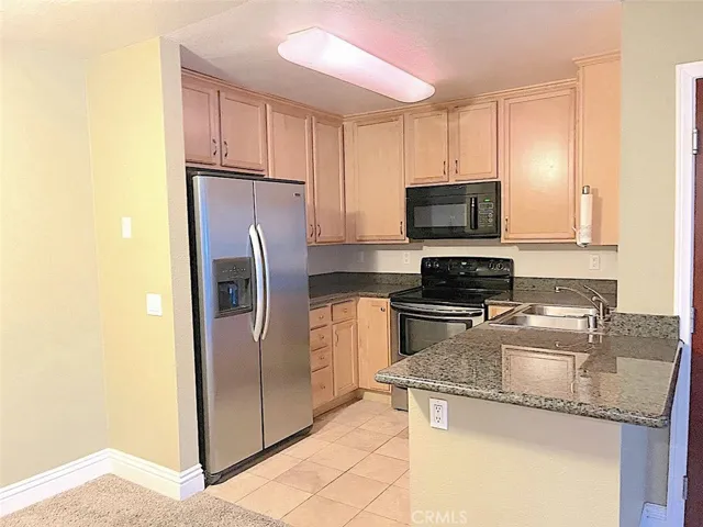2525 San Gabriel Way Unit 203, Corona, California 92882