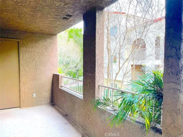 2525 San Gabriel Way Unit 203, Corona, California 92882