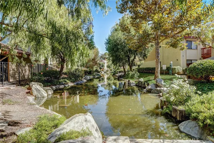 5720 Owensmouth Avenue Unit 163, Woodland Hills, California 91367