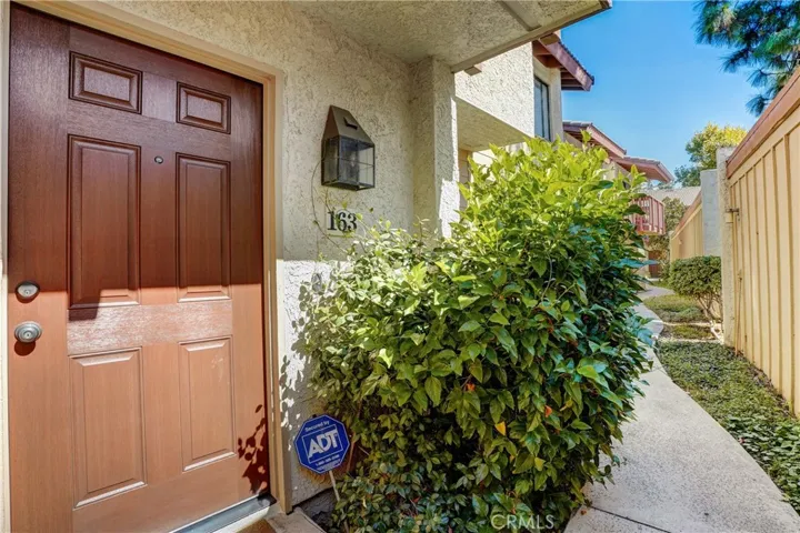 5720 Owensmouth Avenue Unit 163, Woodland Hills, California 91367