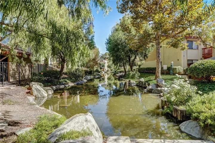 5720 Owensmouth Avenue Unit 163, Woodland Hills, California 91367